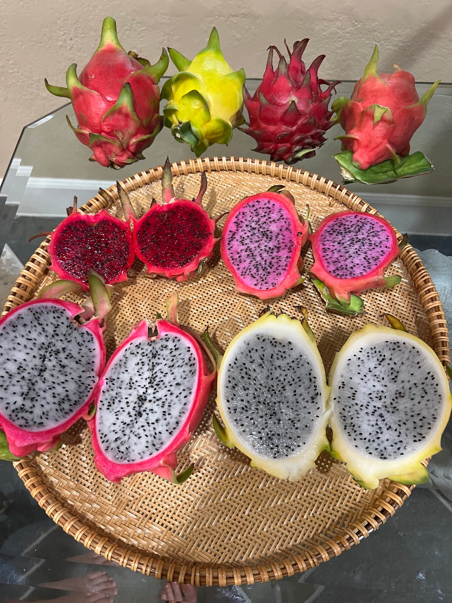 Dragon Fruits mix colors